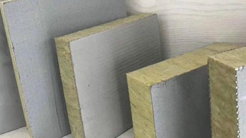 下雨天防水涂料施工价格之谜：揭秘影响因素与合理预算